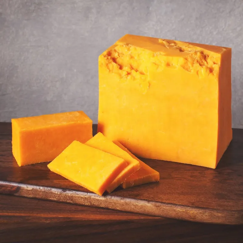 Highland Cheddar Cheese (8 oz)