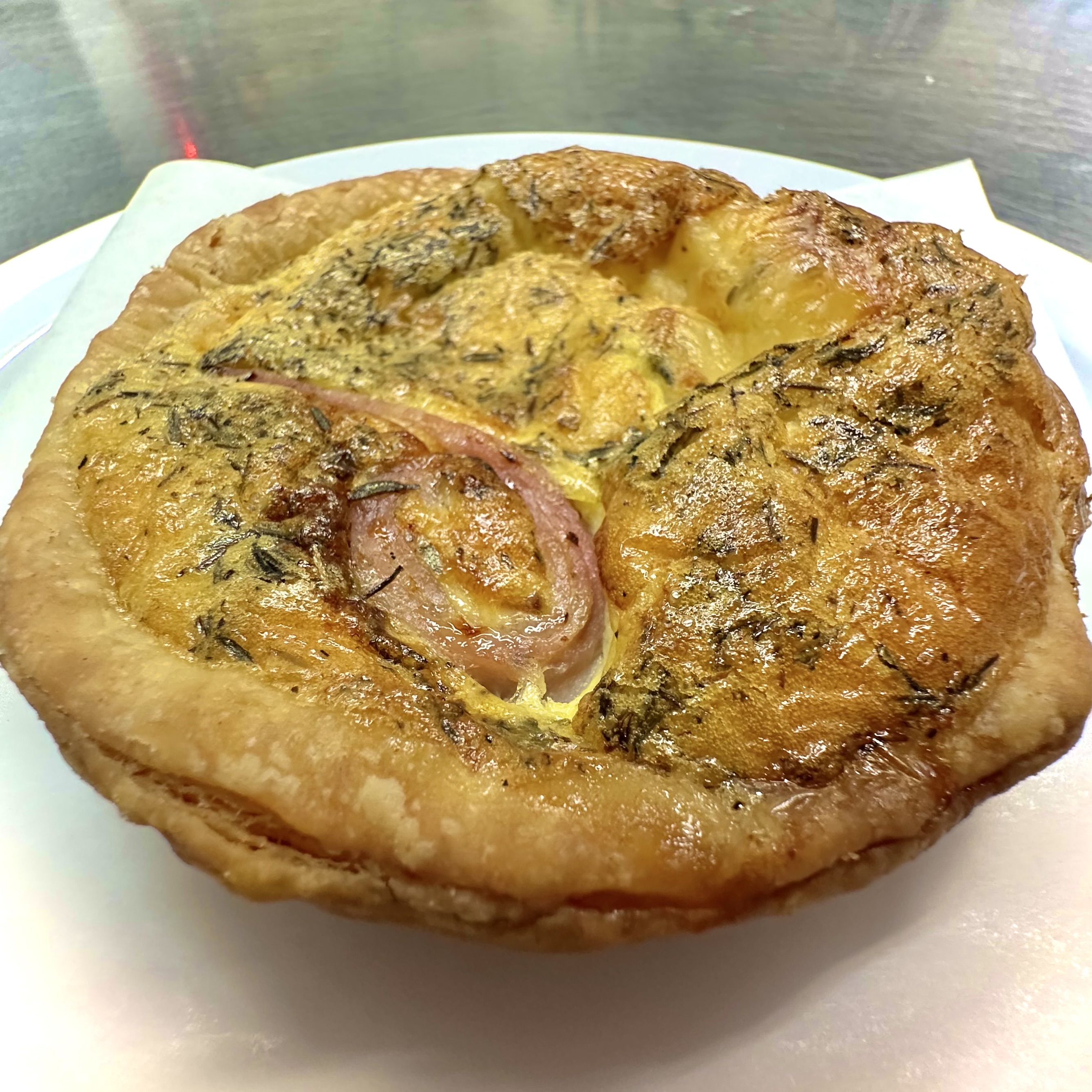 Quiche - Bacon and Goat Cheese (Individual)