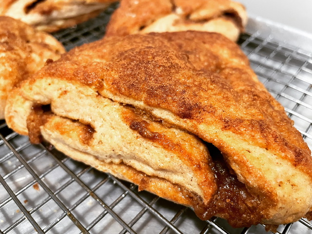 Brown Sugar & Cinnamon Scones (2 per order)