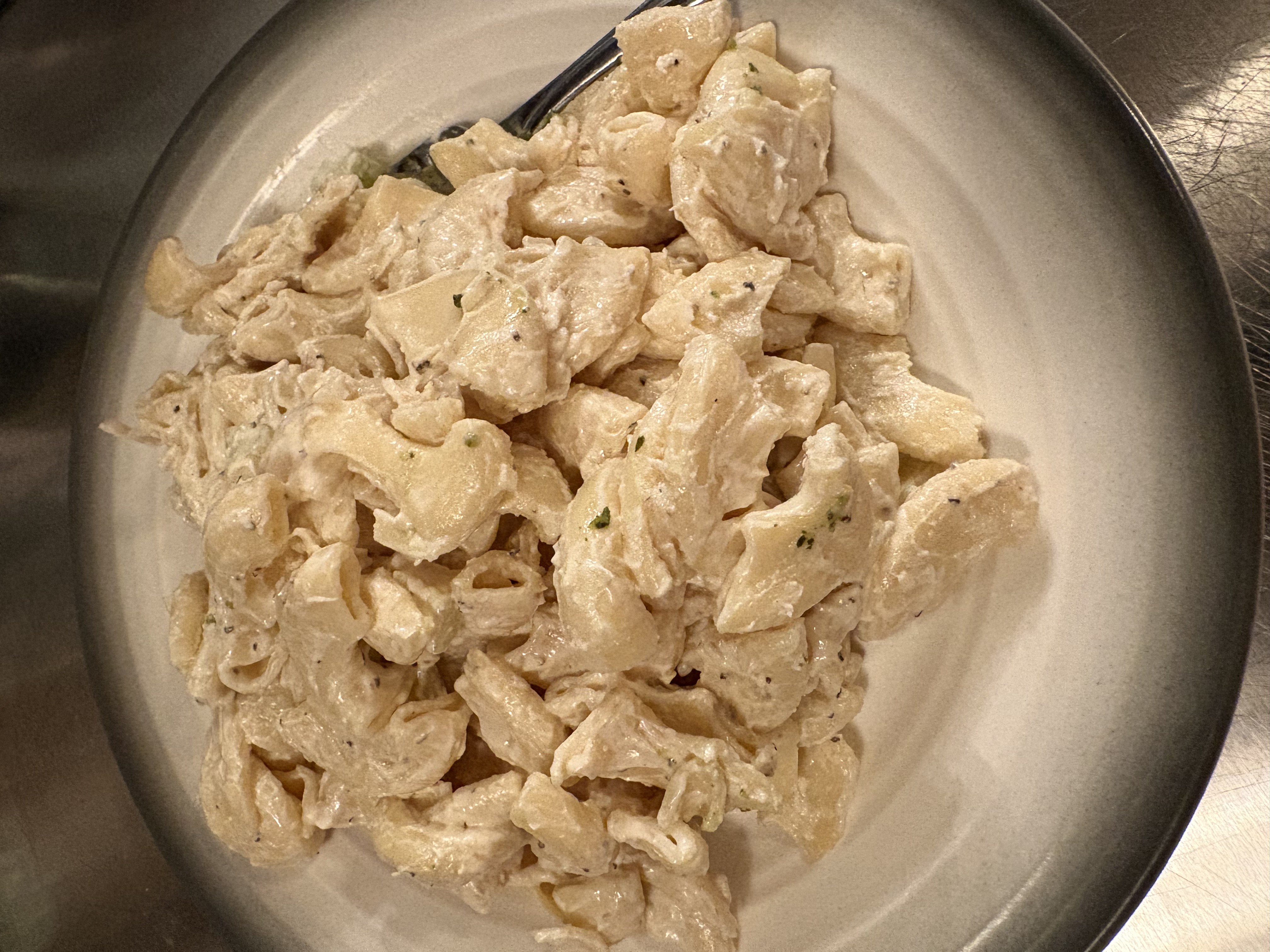 San Luis Ranch Market Macaroni Salad (16 oz)