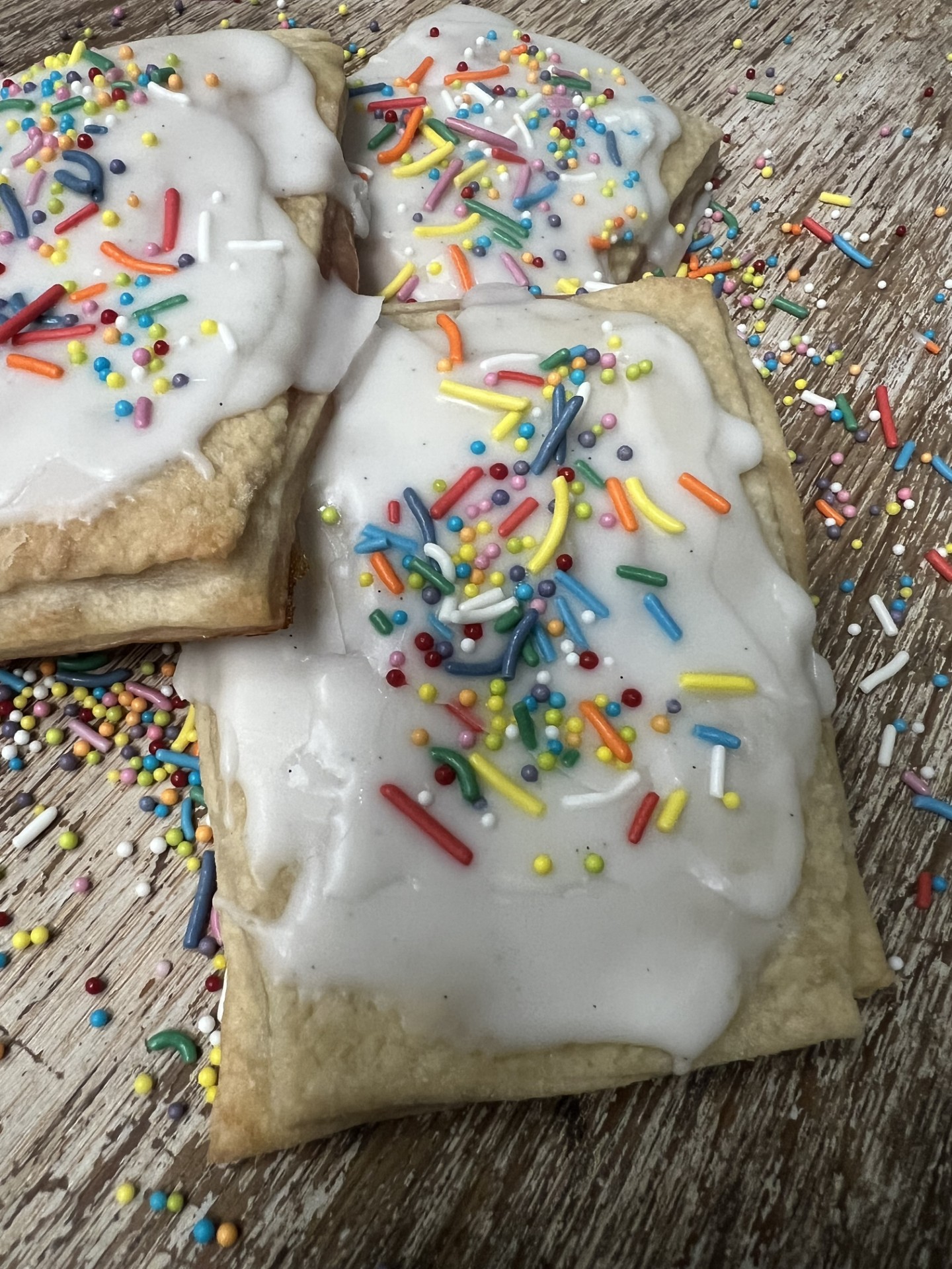 Strawberry Pop Tart (2 pop tarts)